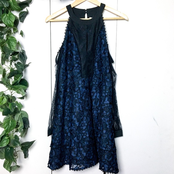 ALLISON New York Lace Mini Dress in Blue | Medium - Picture 1 of 9